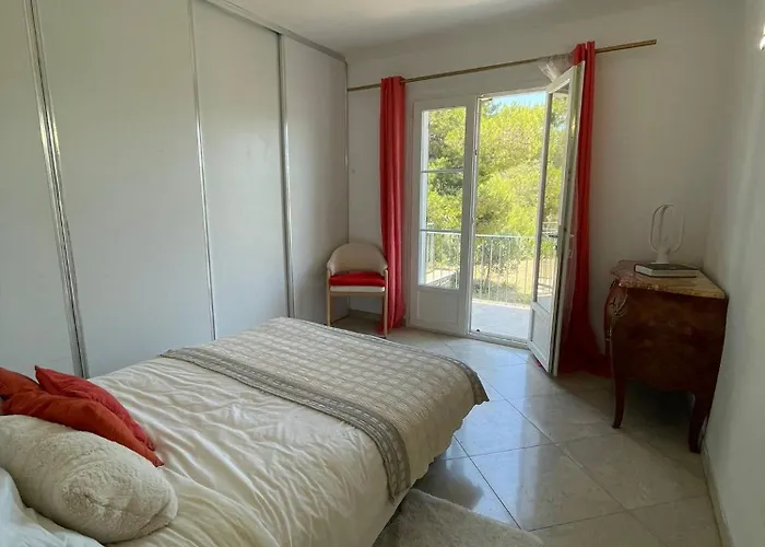Villa Nimes