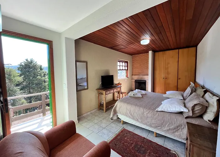 Pousada Alpes da Serra Campos do Jordão - um hotel de 4 estrelas