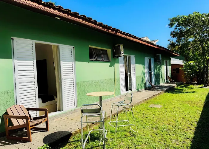 Tombo Beach Home Stay Guarujá