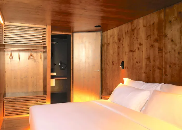 Zero Box Lodge Coímbra