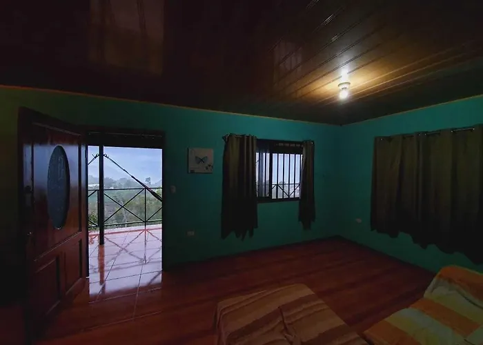 Pura Natura Lodge Manuel Antonio