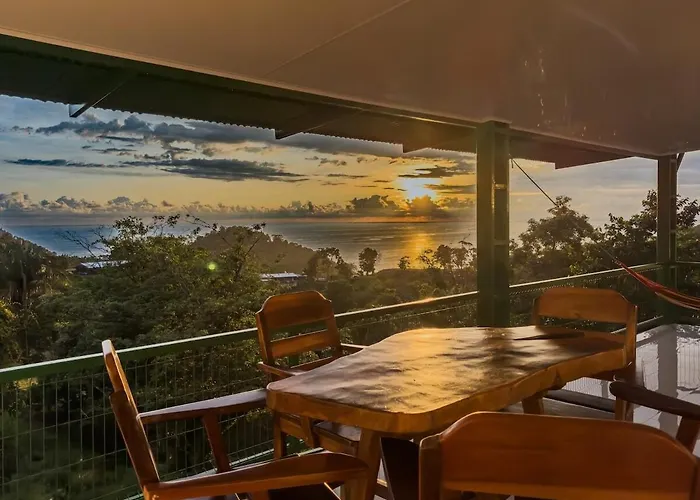 Pura Natura Lodge Manuel Antonio