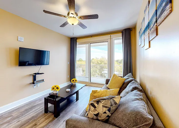 The Grand #2421 Apartment Destin with Pool