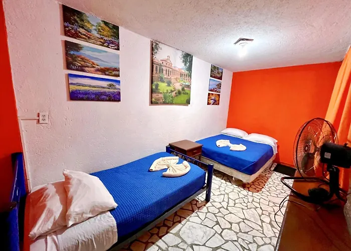 Alojamiento Casita del Árbol México DF