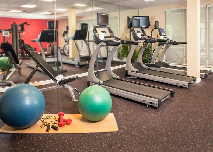 Pet friendly Towneplace Suites By Marriott Clinton At Joint Base Andrews
