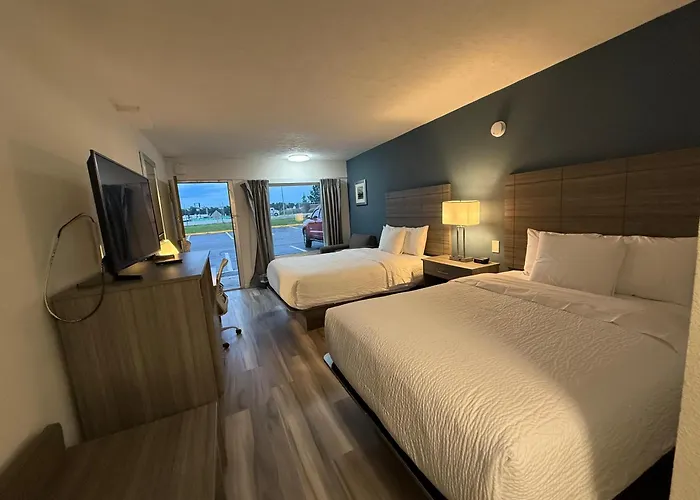 Baymont By Wyndham Lumberton Nc Hotel