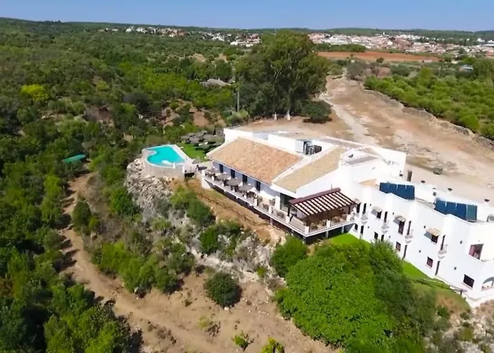Centro de Naturaleza Cañada Verde El Bosque Encantado de Córdoba Hornachuelos con Piscina