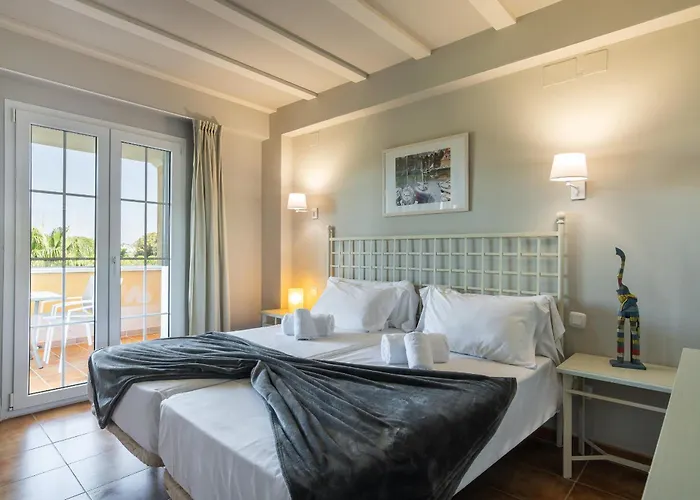 La Quinta II By H