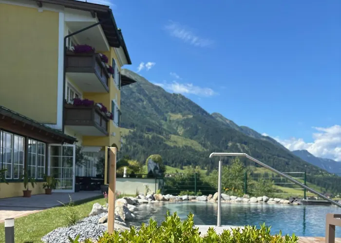Hotel AlpenSchlössl St. Johann im Pongau
