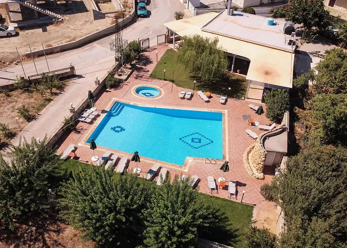 Dimitris Villa Hotel