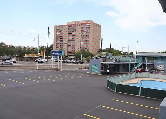 Downtown Inn