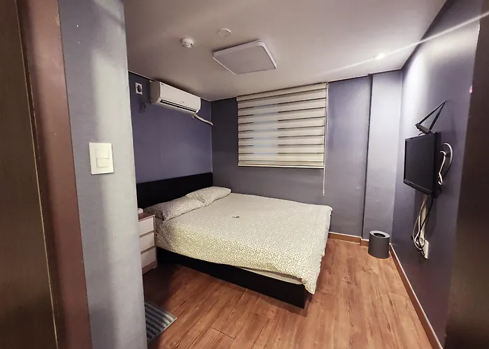 Olive Hostel Myeongdong