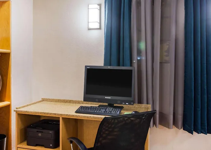 Pet friendly La Quinta Inn By Wyndham Norfolk Virginia Beach