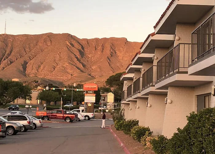 Extend-A-Suites Utep