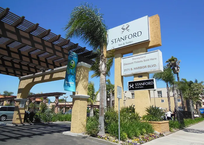 Stanford Inn & Suites Anaheim