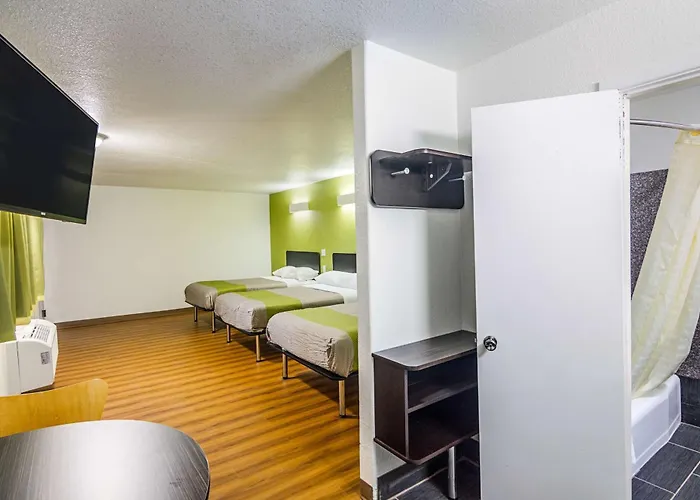 Motel 6-Childress, Tx