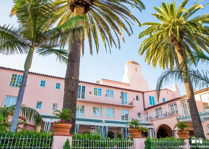 La Valencia Hotel