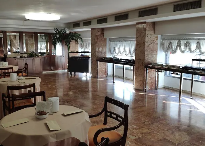 Grand Hotel Duomo Pisa - un Hotel de 4 estrellas