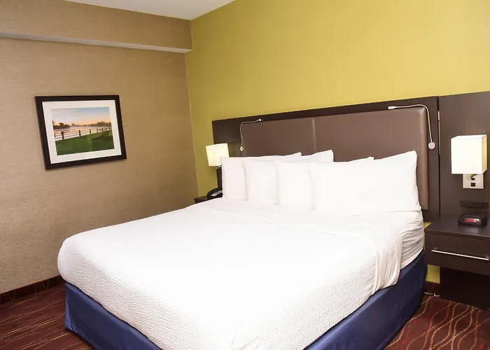 Days Inn By Wyndham Ottawa