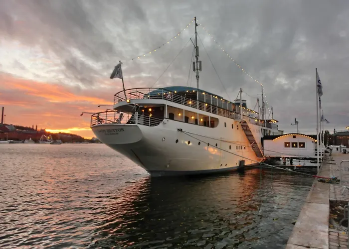 Maelardrottningen Yacht Hotel Ville de Ville de Stockholm