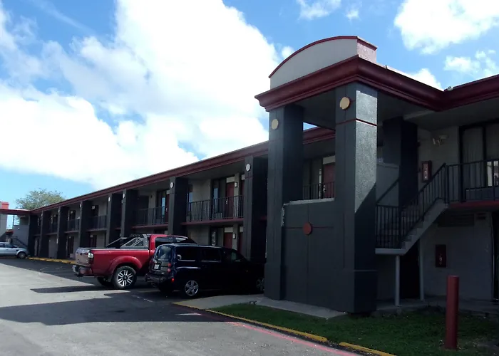 Red Roof Inn Corpus Christi North - Near Downtown