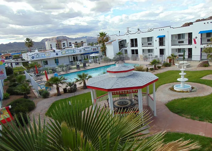 Hotel Ramada By Wyndham Kingman