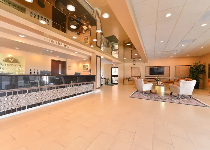 Americas Best Value Inn And Suites Victoria With Golf Course