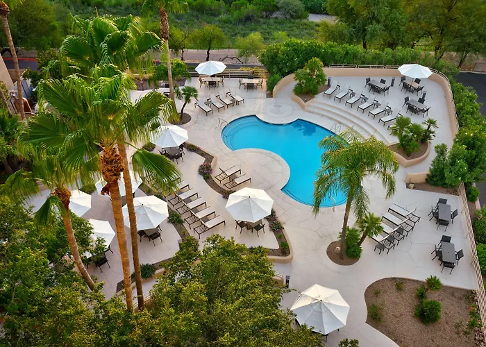 Hilton Tucson East Hotel