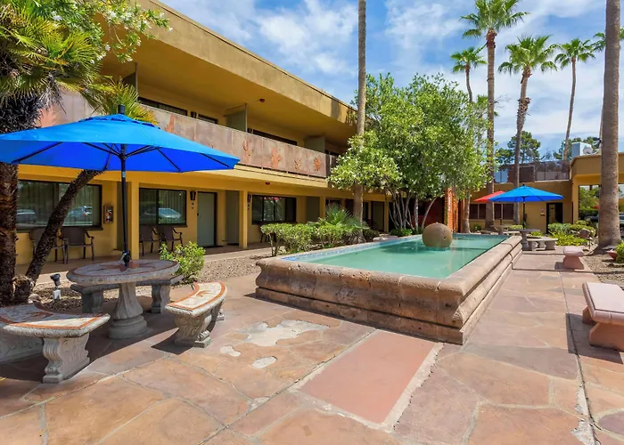 Royal Sun Hotel & Suites