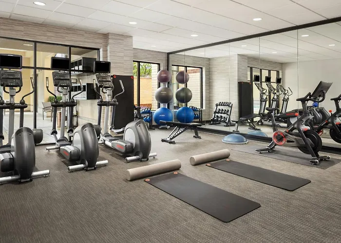 Courtyard By Marriott Bloomington Mall Of America