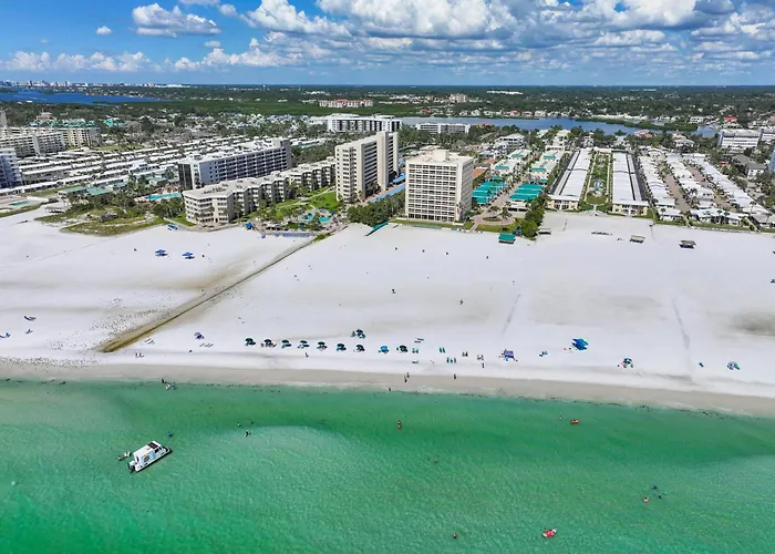 Palm Bay Club By Beachside Management