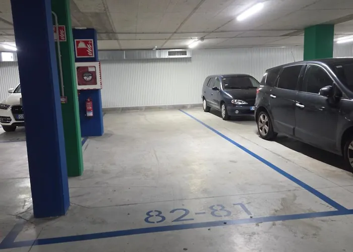 Apartamentos Zarautz Centro, con tarjeta parking gratis en zona azul y residentes