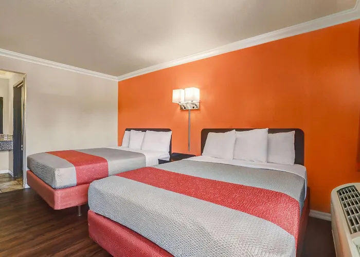 Motel 6-Fresno, Ca - Belmont Ave