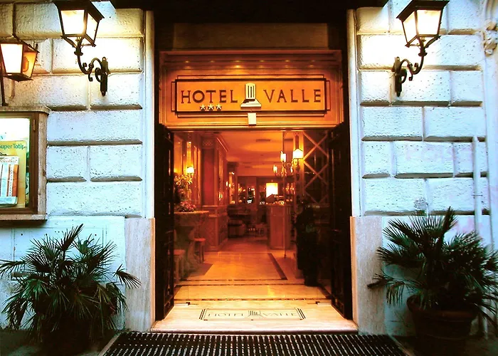 Hotel Valle Roma Com um Campo de golfe