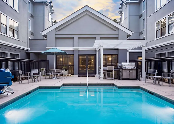Homewood Suites By Hilton Atlanta Lenox Buckhead