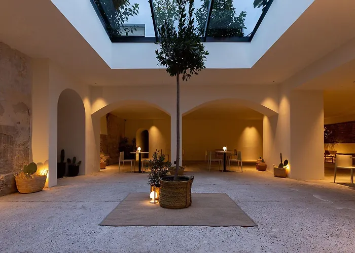 Hotel Avenida Saragozza