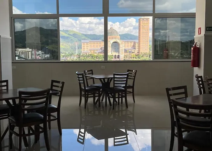 Hotéis centrais de Aparecida (Sao Paulo) 