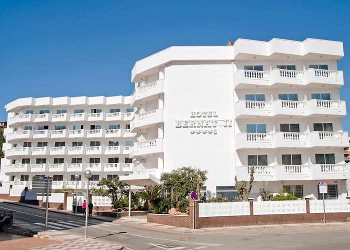 Hotel Bernat II 4*Sup Calella Avec Terrain de Golf
