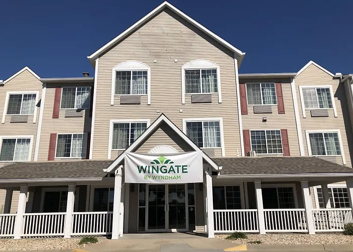 Best Western Worlds Of Fun Kansas City - 4 star Hotel