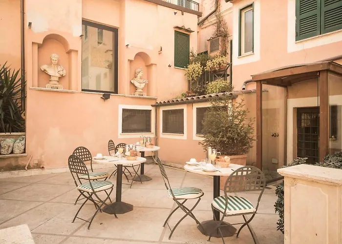 Boutique Hotel Donatello Rome