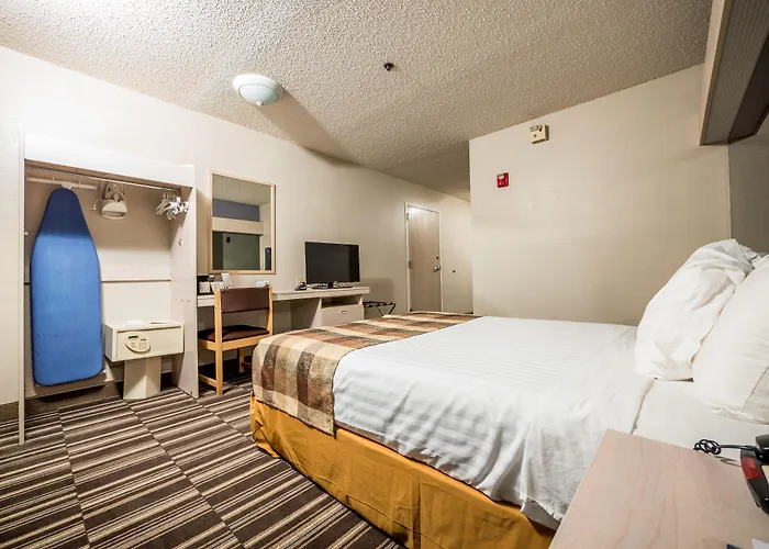 Microtel Inn & Suites By Wyndham Palm Coast I-95