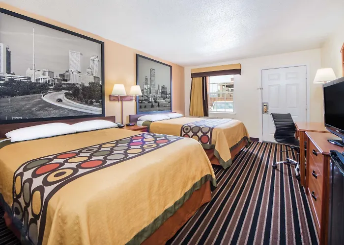Economy Suites Fairgrounds Tulsa