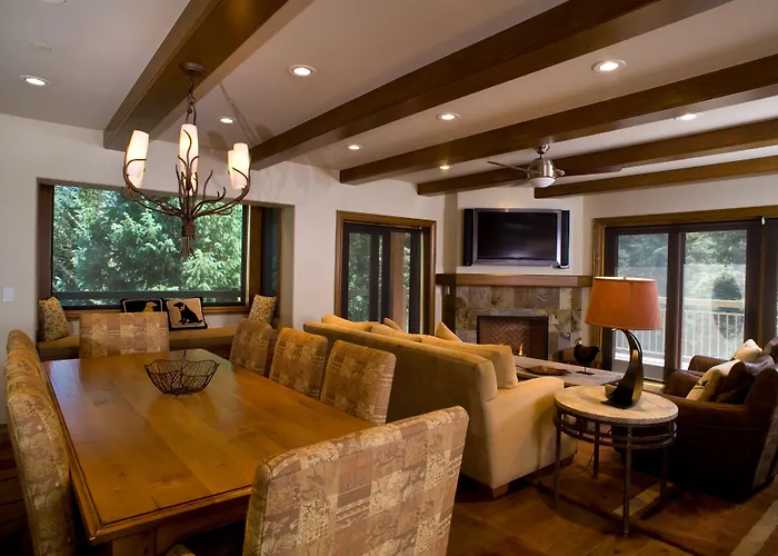 Lodge At Lionshead