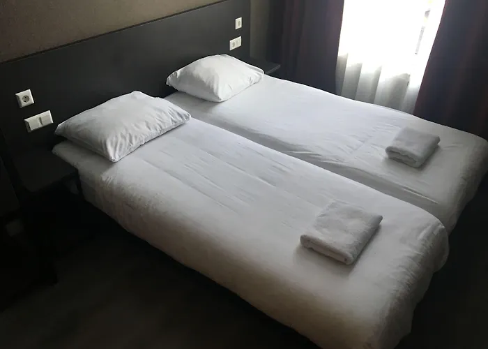 Hotel Manofa
