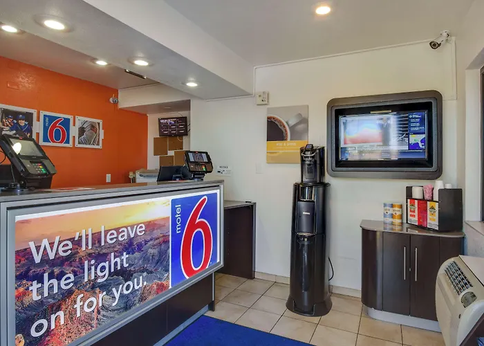 Motel 6-Tempe, Az - Broadway - Asu