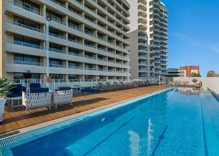 Crowne Plaza Perth By Ihg Hotel