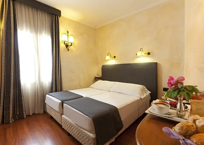 Boutique Hotel La Fenice Roma