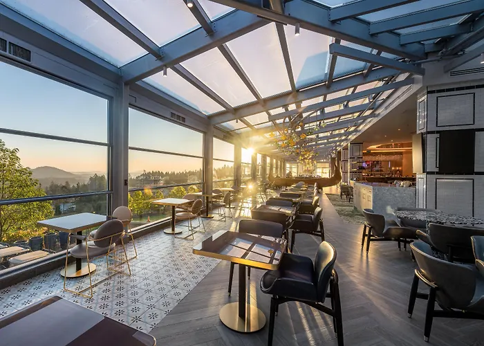 The Westin Bear Mountain Resort & Spa, Victoria Langford With Golf Course