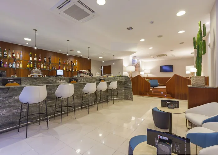Hotel Delfin 4 Sup Tossa de Mar