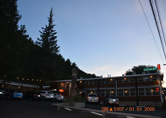 Sitzmark Chalet Inn